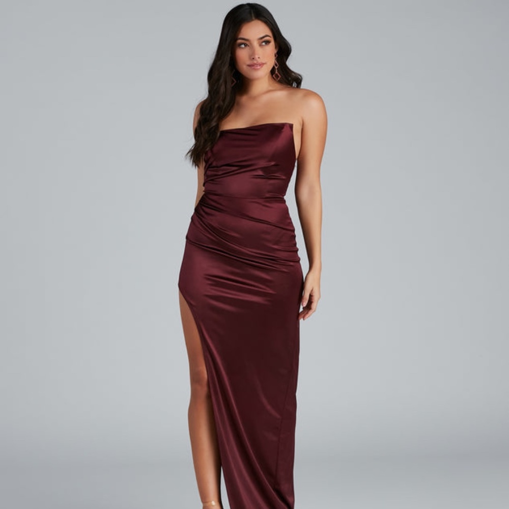 Strapless Maroon Red Windsor Gown NWT